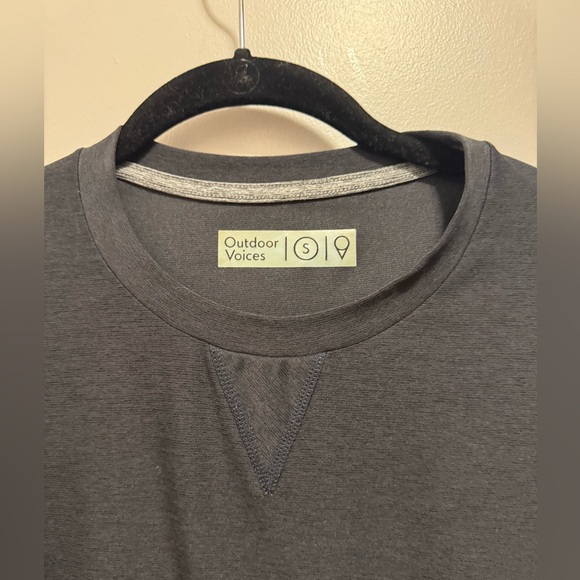 Outdoor Voices Men Small Black/Grey Pullover (Poly/Spandex) - Picture 2 of 7